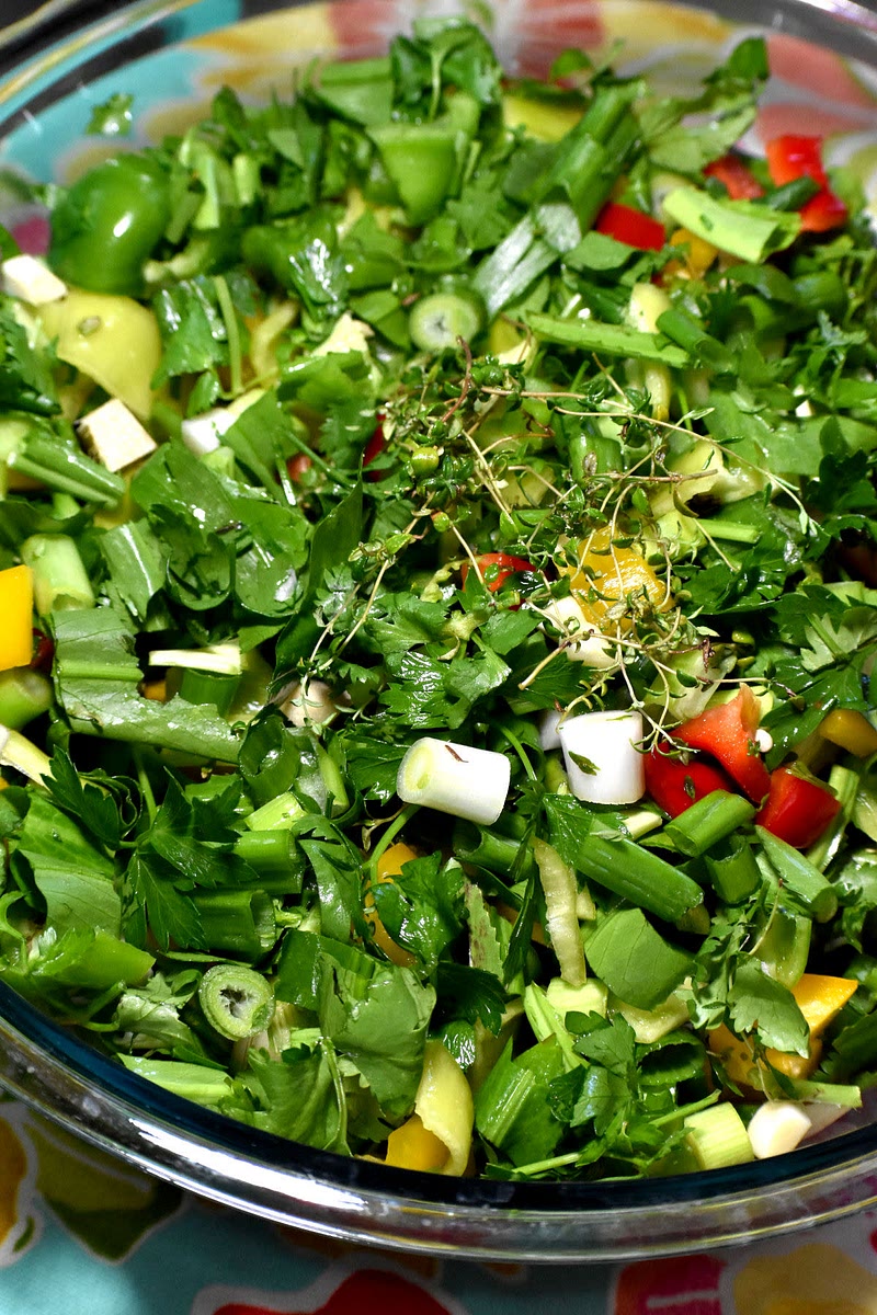 1. Wash all herbs and peppers and pat them dry.