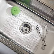 Faire vaisselle Mettre spray JAUNE evier