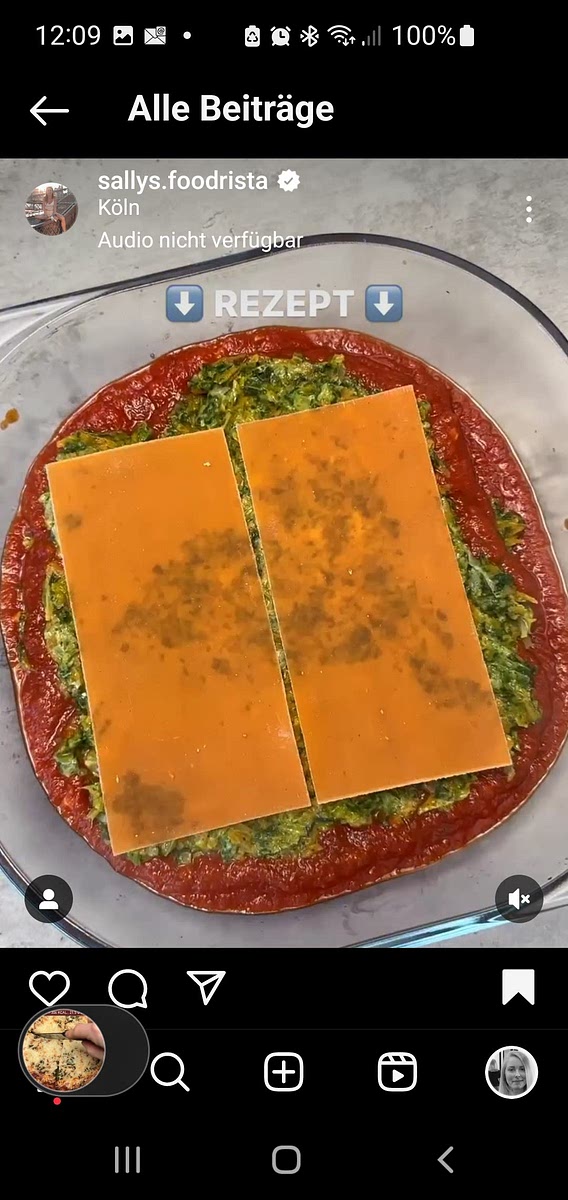 Mit Frischkäse und einem Schuss Brühe ablöschen.