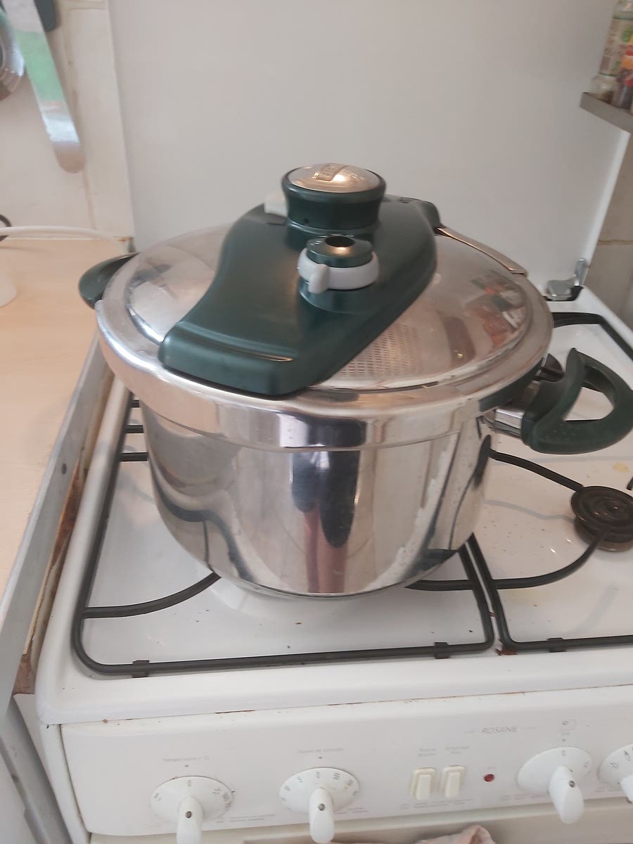 Cuisez les courgettes à la vapeur.