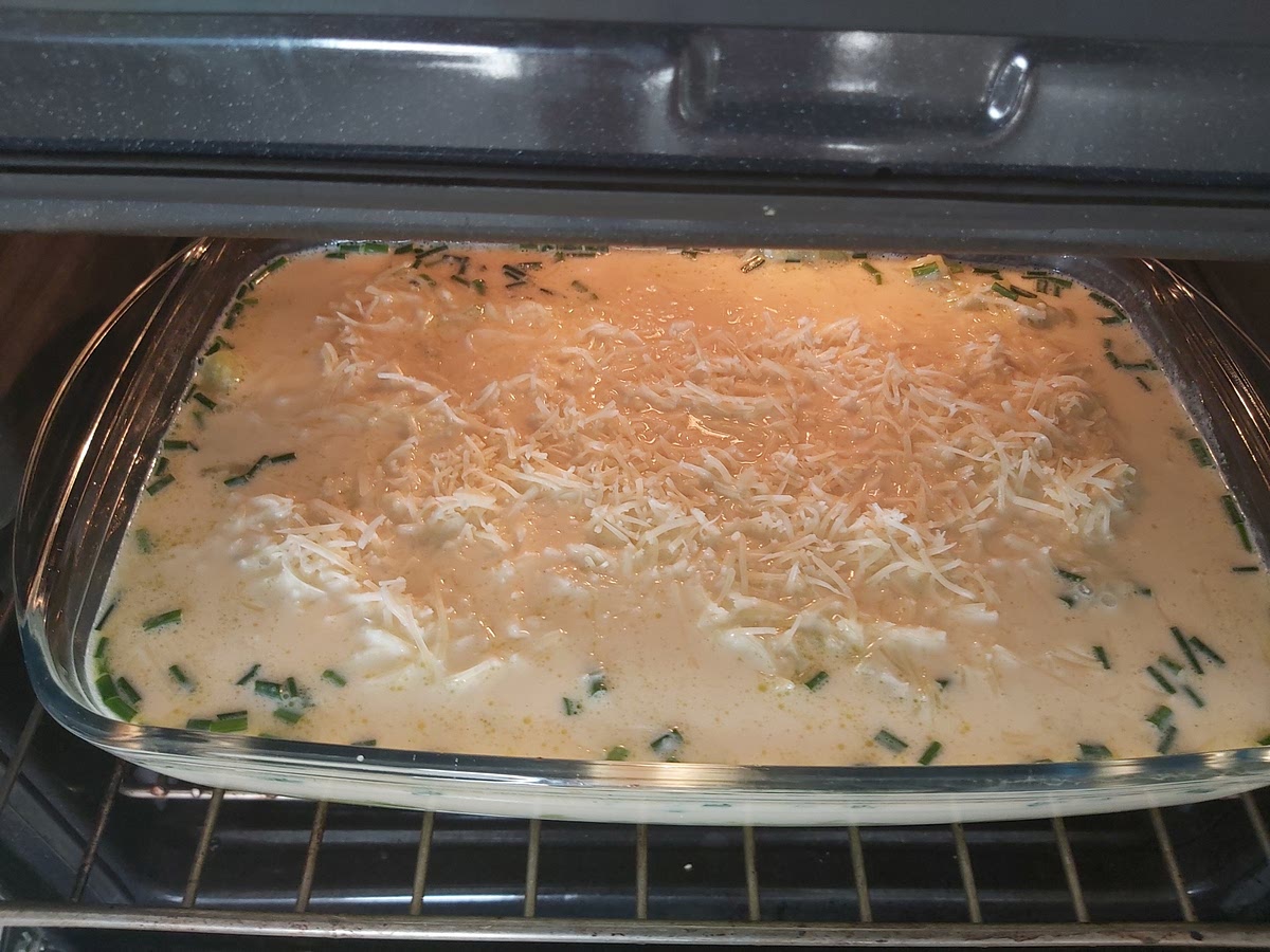 Ajoutez le reste du fromage sur la dernière couche.