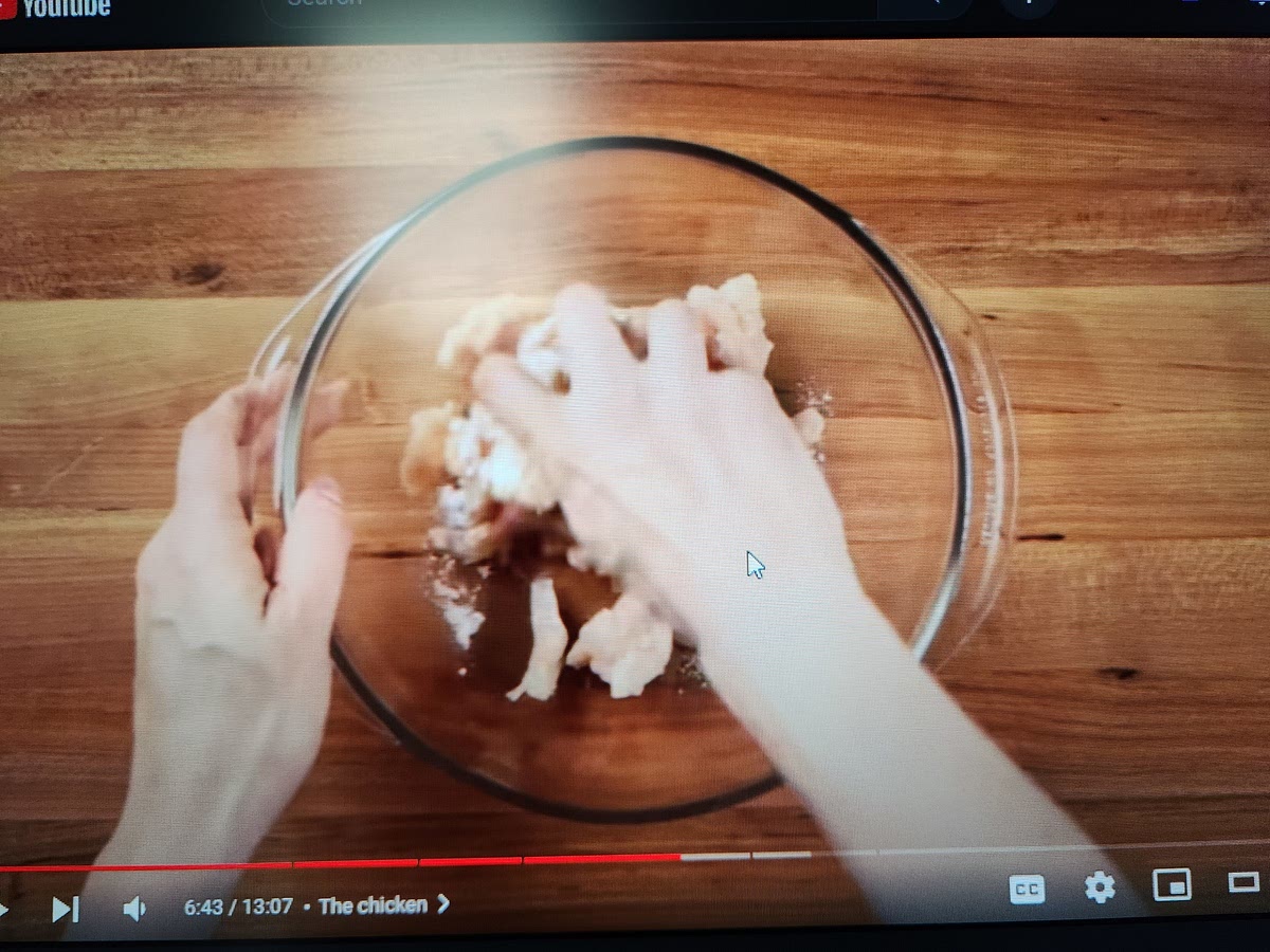 Mix baking soda into the chicken and massage by hand for 30-45 sec