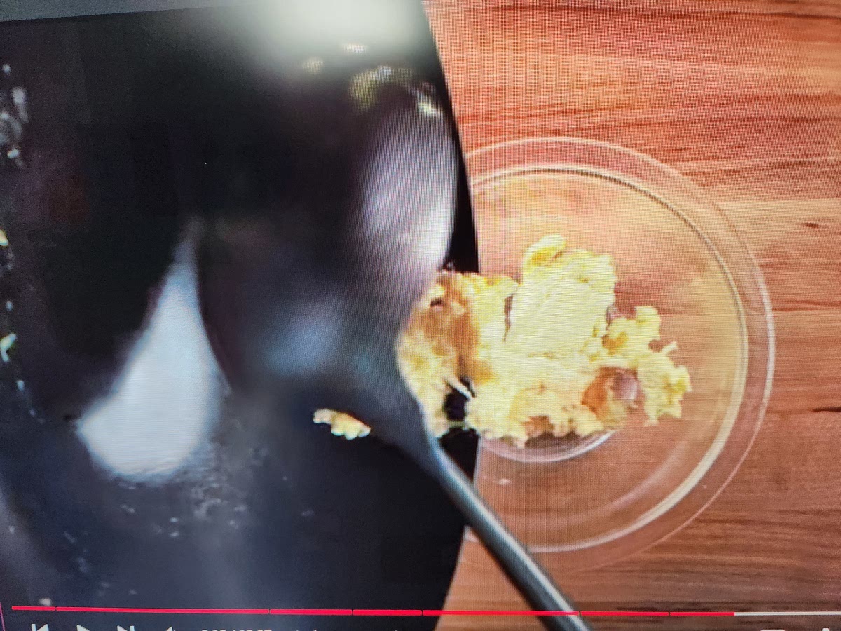 Remove eggs into a bowl until later.
