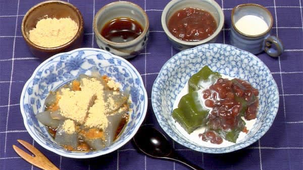 Vi consigliamo di gustarvi questo rinfrescante dessert estivo con del té verde, freddo o caldo!