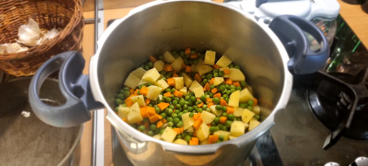 Tout mettre dans l'autocuiseur