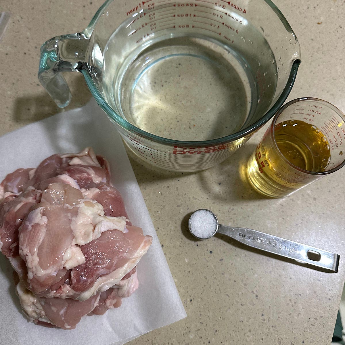 모든 재료를 준비해주세요.