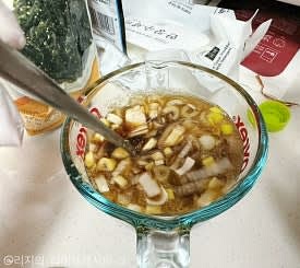 양념장 재료들을 다 넣고 양념장을 만들어주세요