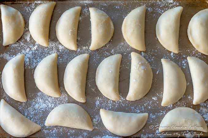 Place on a greased baking sheet, cover with a tea towel and chill in the fridge for 30 minutes.