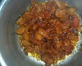 Add soya chunks and mix well.