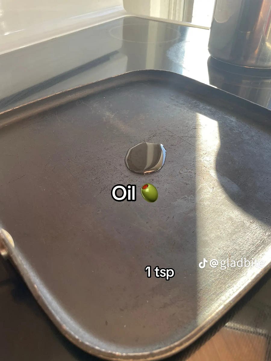 Add oil on the pan