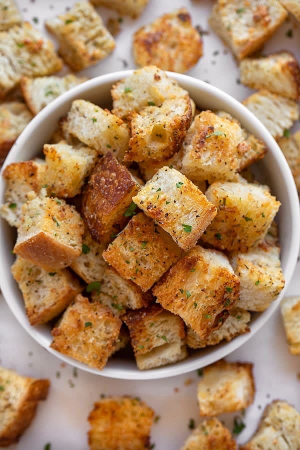 Top with crunch – Sprinkle with whole grain croutons.