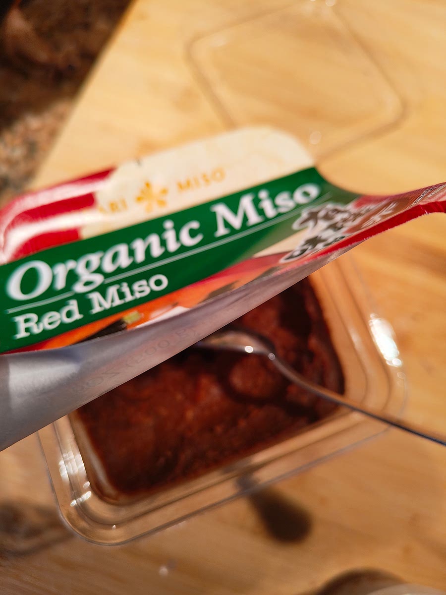 Choose your favorite miso. It's probably what you'll have or also use for other stuff. Don't have one yet? Get a white, or genmai red miso.