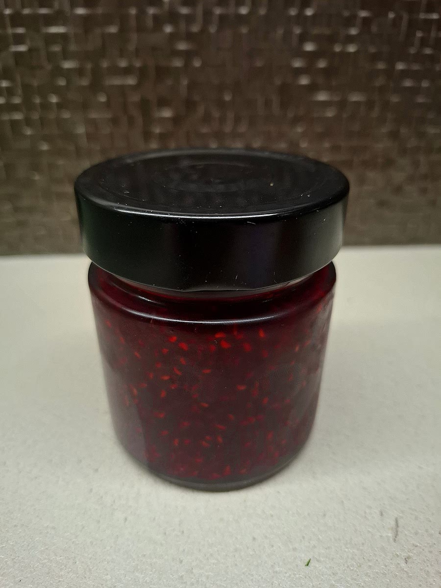 When it's completely cooled completely put on lids and place it in the fridge.