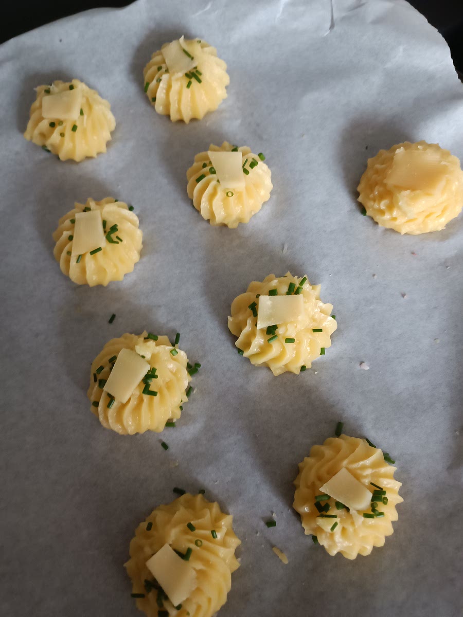 Et dresser avec une poche de la taille que vous souhaitez.