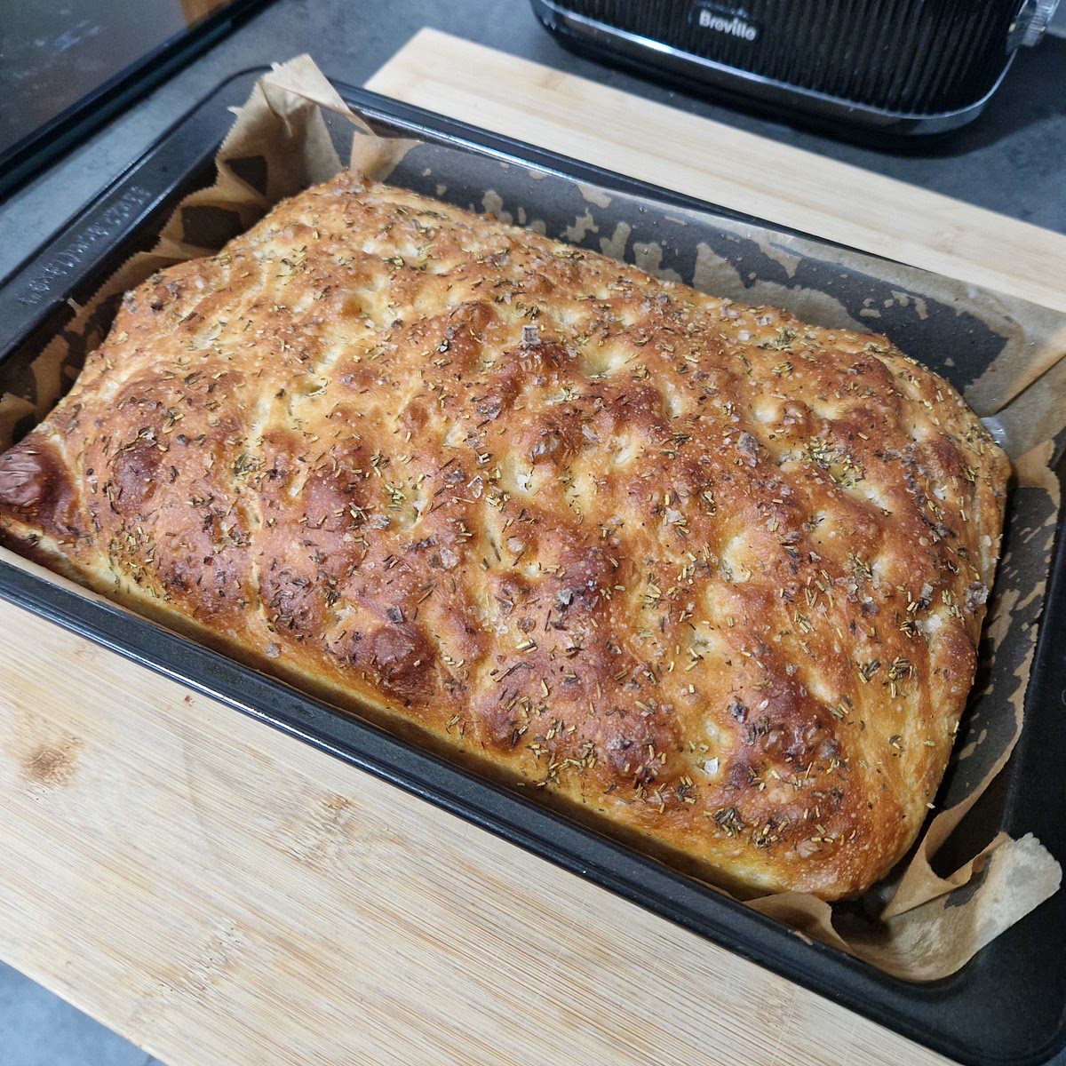 Bake in the oven for 18-22 minutes. Place on the bottom shelf of the oven.