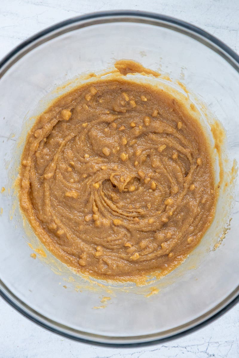 In a large bowl, cream together all wet ingredients until smooth.