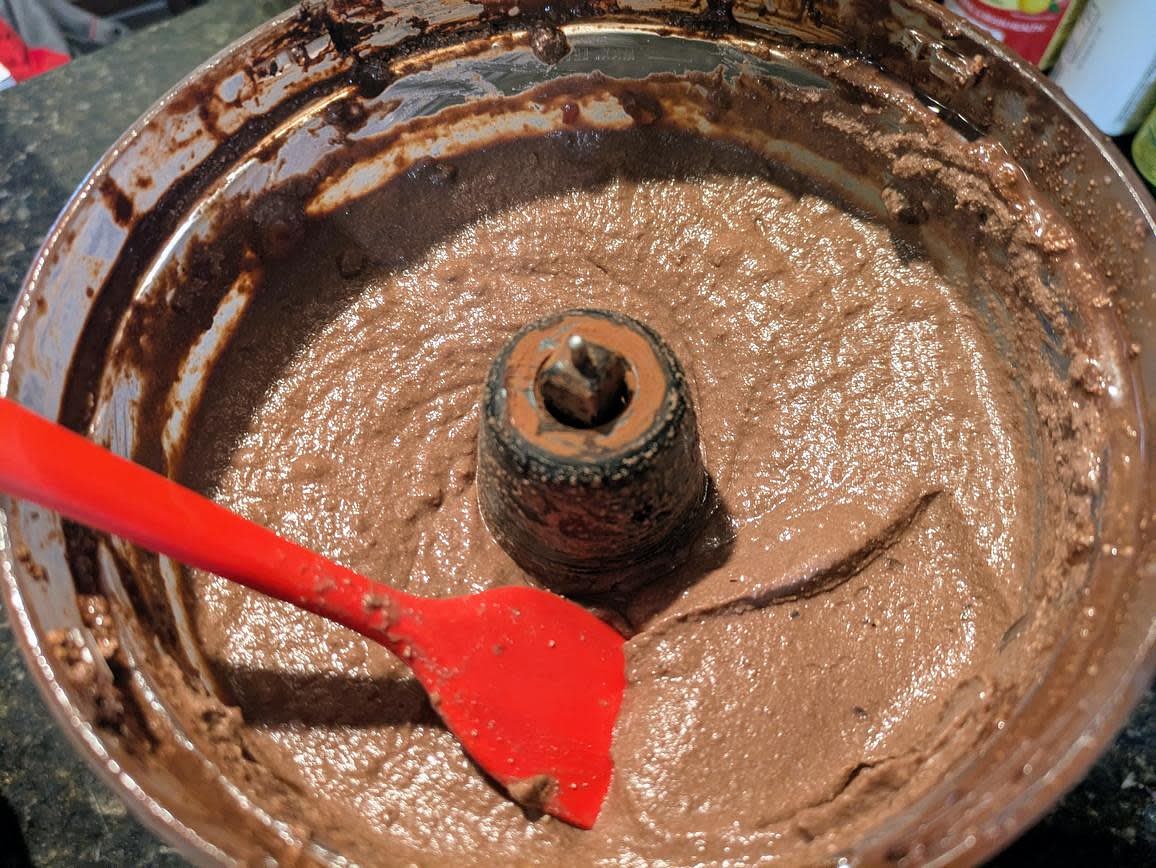 Drain and rinse your chickpeas. Drain your tofu. Add all ingredients (chickpeas, tofu, dates, cocoa, vanilla, and almond milk) to a food processor, and blend until smooth. There should be no chunks of dates or chickpeas in the batter