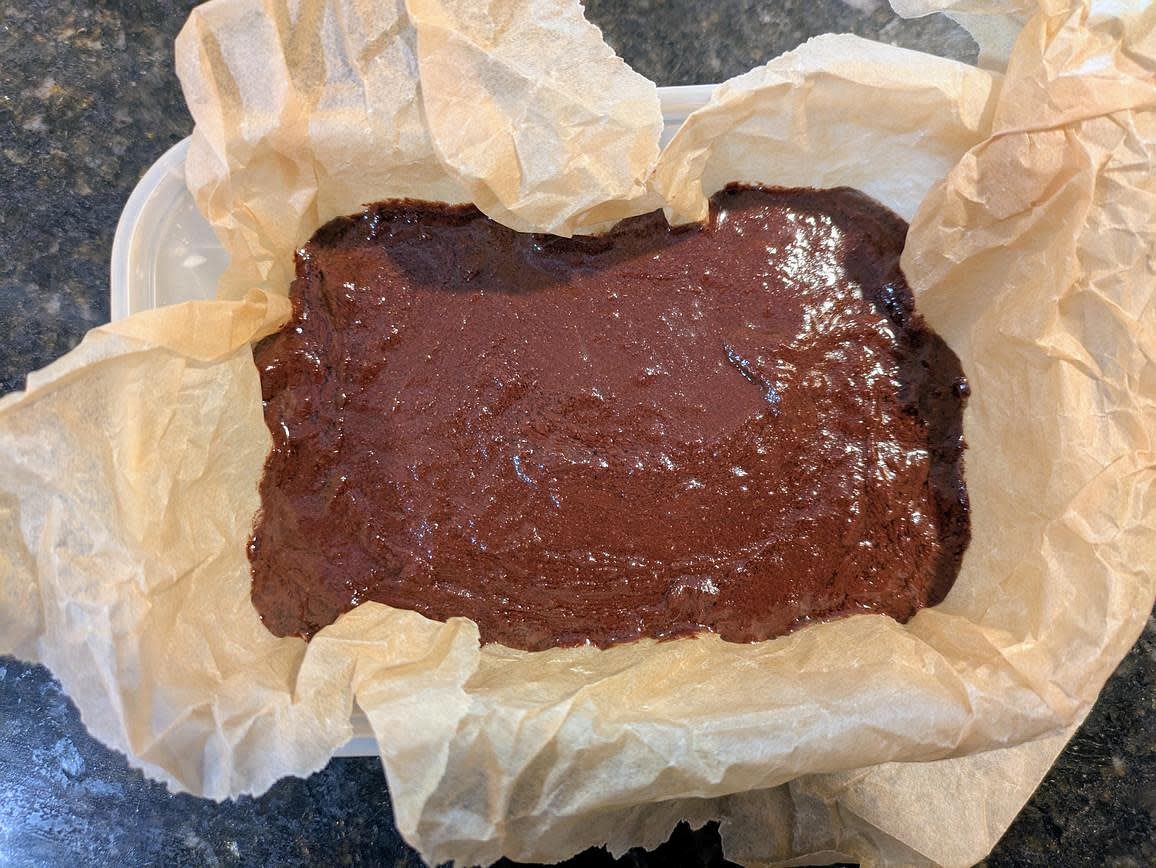 Spread the fudge batter into your container. Optionally top with flaky salt