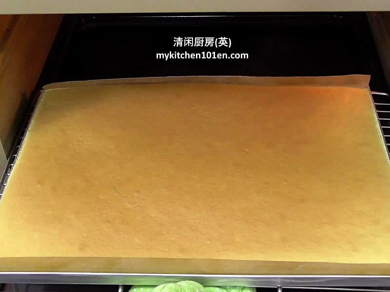 Bake 18-20min @ 375 until cake is golden-brown