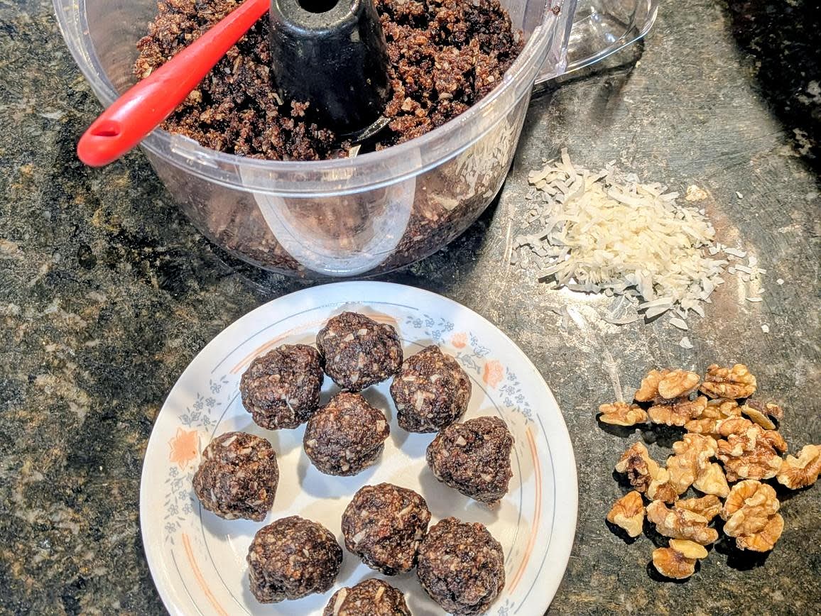 Roll the mixture into balls (~19 g), and add to an airtight container. You should have 30 pieces. Store leftovers in the fridge or freezer