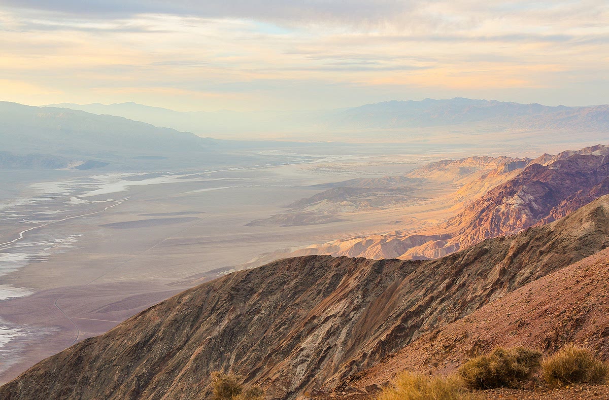First you take a bowl and put: flour, milk and 2 eggs, Next you stir the mix with a spoon, Then put it in the oven and wait, Last when its done take it out of the oven and put some fruit on top you're done!!