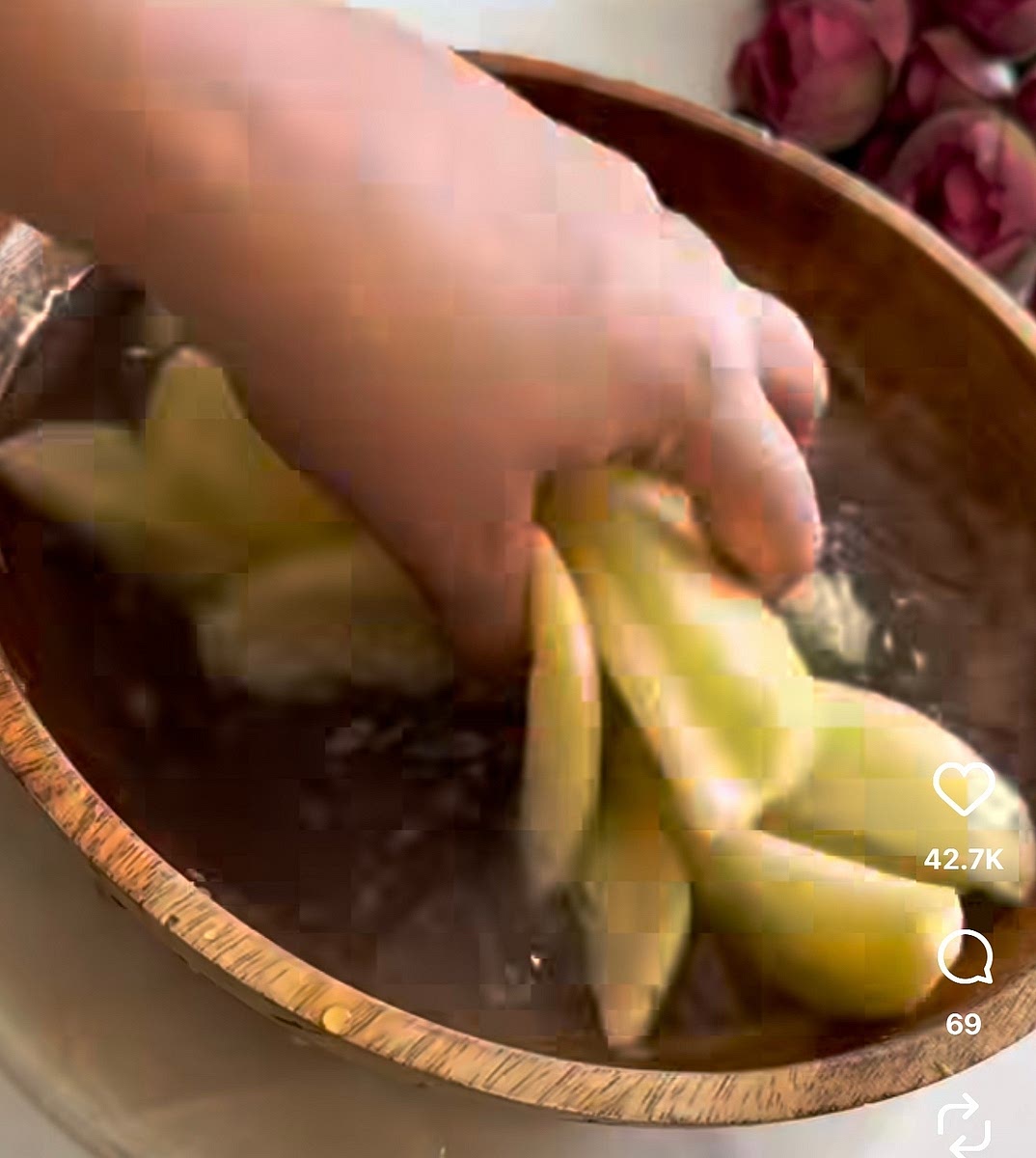 •	Chop potatoes lengthwise and wash.