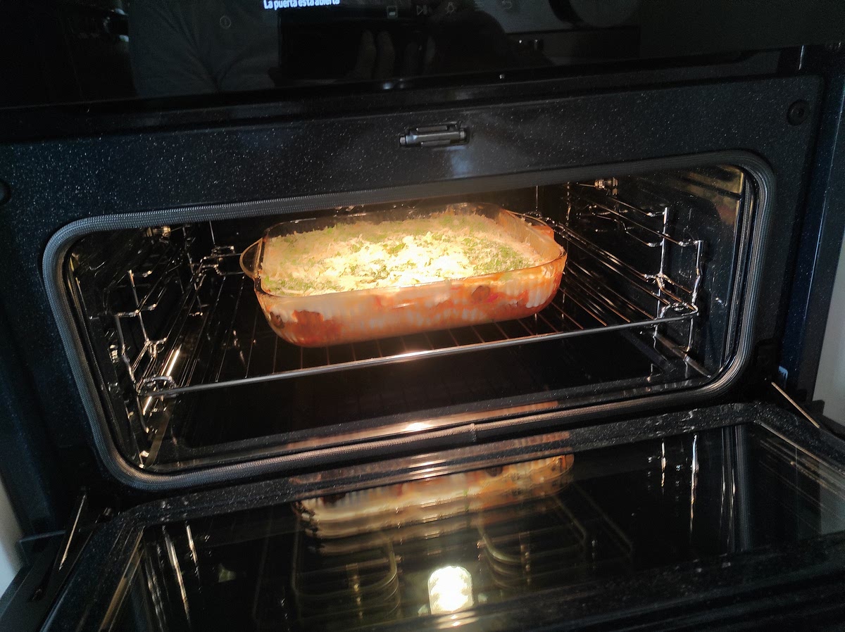 Último toque, gratinar en MODO "parrilla grande"