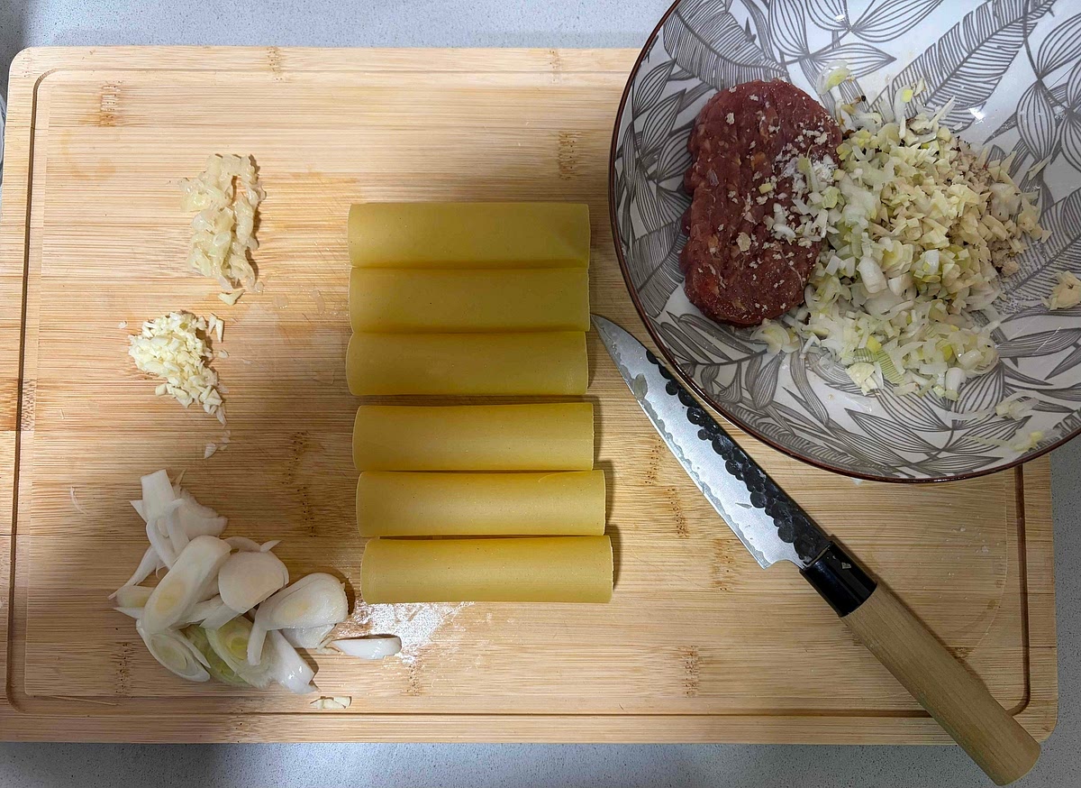 Préparer les différents ingrédients et le matériel