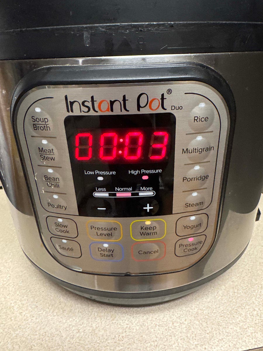 Pressure cook: Secure the lid and set the steam valve to Sealing. Set the Instant Pot to Pressure Cook (or "Manual") on High Pressure for 3 minutes. (The ravioli will cook perfectly in this short time). * When the 3 minutes are up, perform a Quick Release by carefully moving the steam valve to Venting. * Once the pin has dropped, open the lid. The sauce will look thin at first.