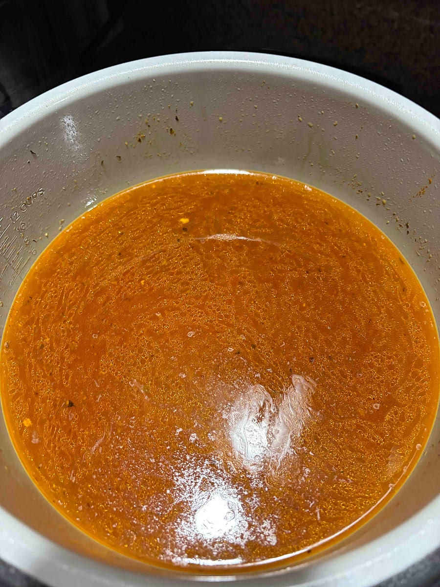 Season 6 chicken thighs with salt, salt, pepper, nature, seasoning, slap your mama, dill, and thyme. Sautéed chicken and butter until browned on both sides. Cover chicken with water or broth and deglaze the pan scrape the bottom of the pan. Pressure cook chicken for 15 minutes or slow cook on high for four hours or on low for eight hours.