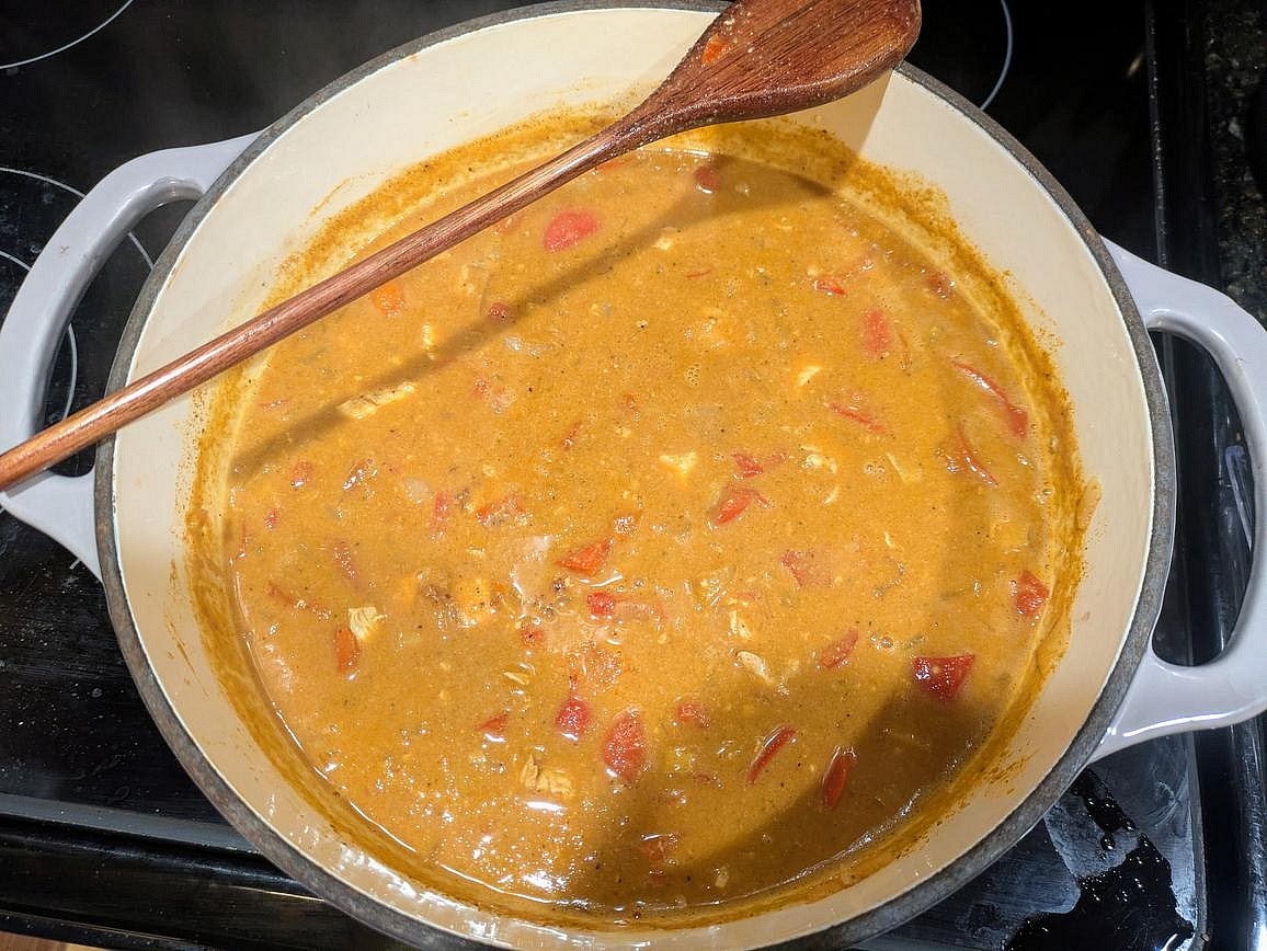 Remove the pot from the heat, and stir in lime juice. Divide into 6 servings, and optionally serve with a side of rice (or cauliflower rice)