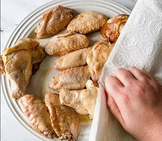 Prep: Pat the wings completely dry with paper towels. This is critical for crispy skin.