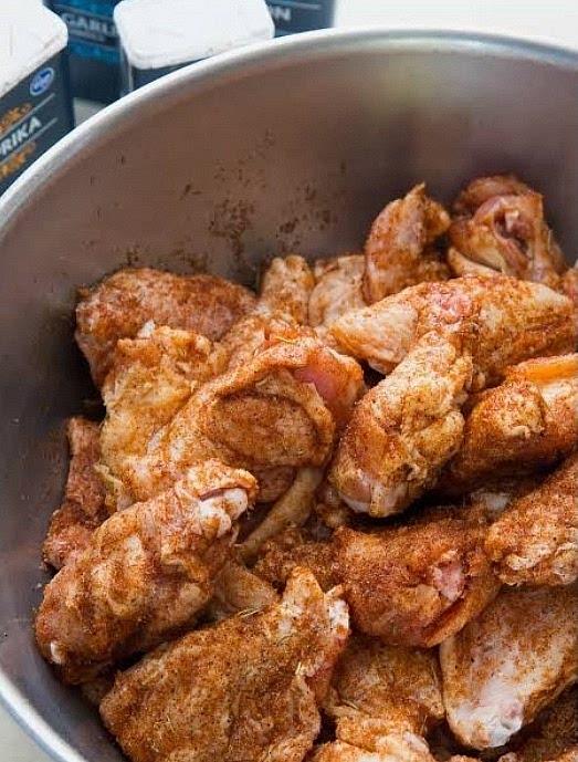 Season: Toss the wings in a bowl with the rub until evenly coated. Let them sit for 30 minutes to allow the salt to pull moisture out and help the rub adhere.