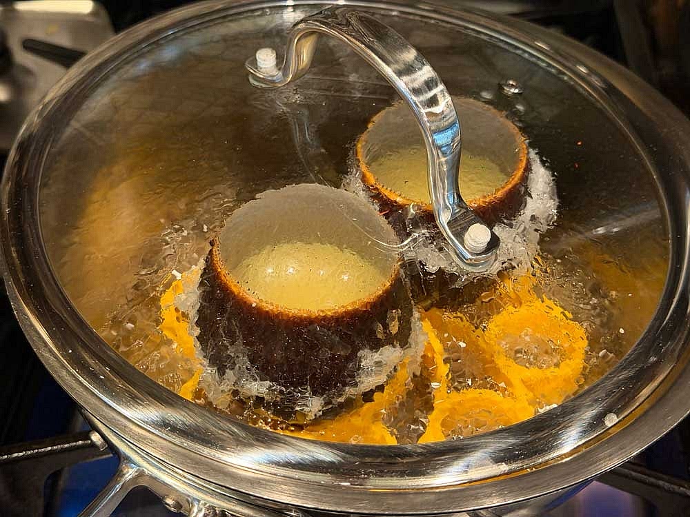 Place the cups in a steamer and steam for 15 min over medium heat.