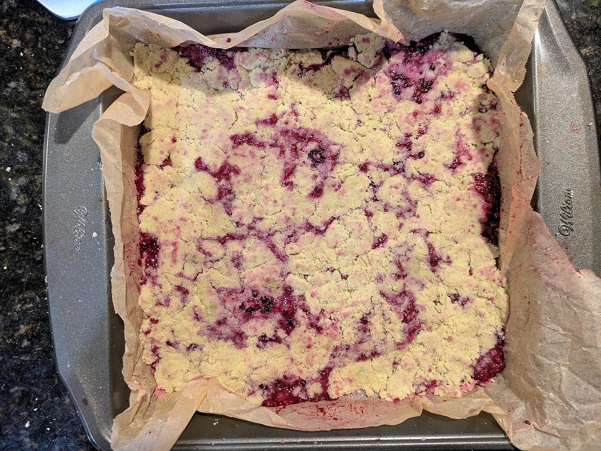 Finally, repeat with the green layer on top of the second jam layer