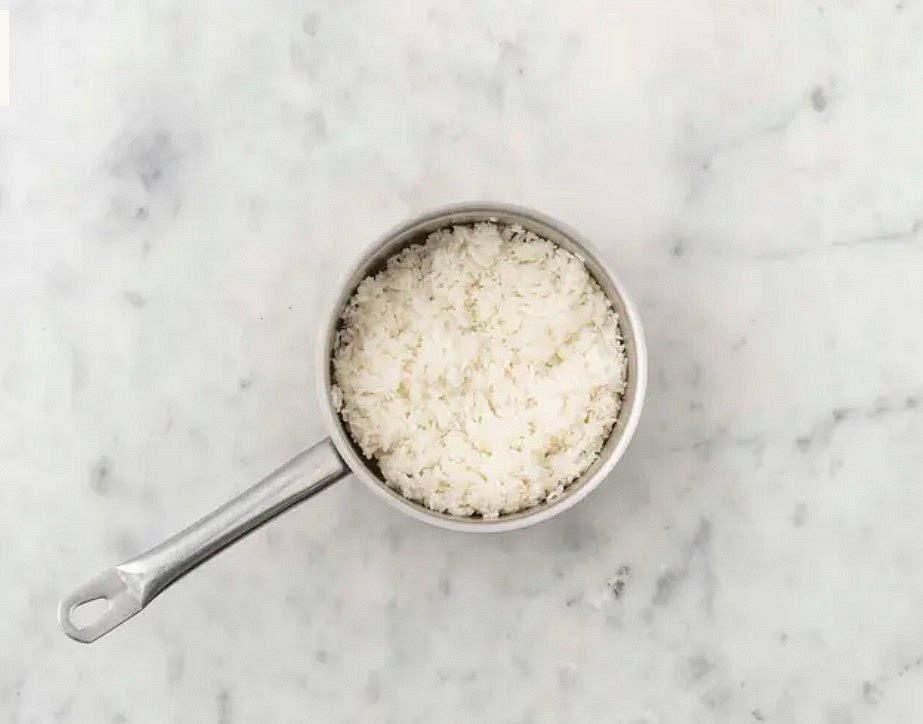 Before starting, preheat the oven to 450°F.
Wash and dry all produce.
To a medium pot, add 1 1/4 cups (2 1/2 cups) water, 1 tbsp (2 tbsp) butter and 1/8 tsp (1/4 tsp) salt. Cover and bring to a boil over high.
Using a strainer, rinse rice until water runs clear.
To the boiling water, stir in rice and reduce heat to low.
Cover and cook for 13-15 min, until rice is tender and liquid is absorbed.
Remove from heat. Set aside, still covered.