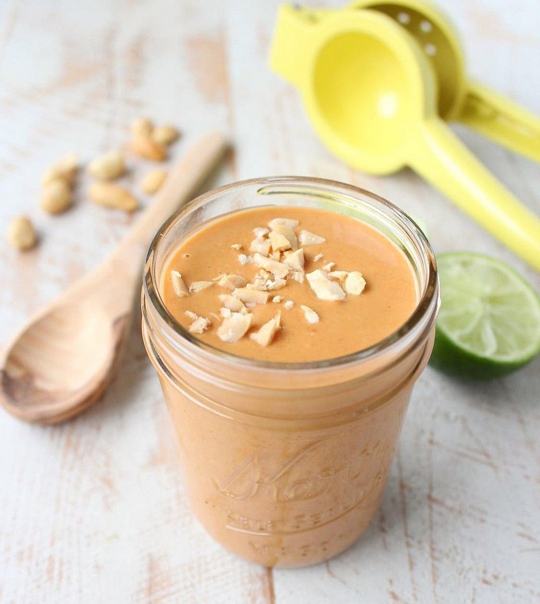3. Make the Sauce
Whisk together:
peanut butter
coconut milk
tamari
lime
garlic
ginger
Add warm water slowly until smooth and pourable.
Taste before adding sweetness — the chili crunch already adds sweet heat.