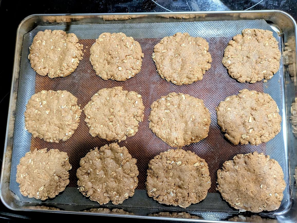 Bake at 350F until lightly golden brown, about 5 minutes. Don't overbake, or they'll end up dry. Allow them to cool totally on the sheet