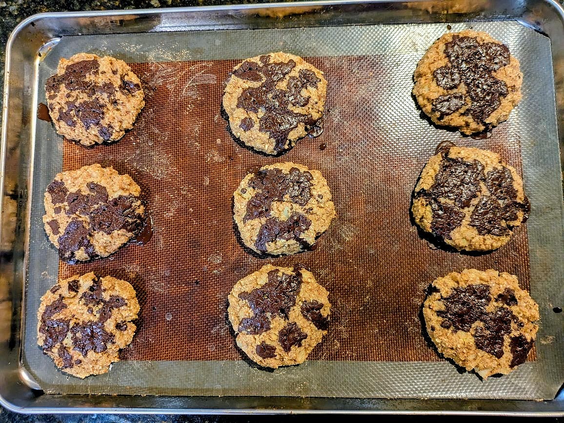 Bake at 400F for about 30 minutes, or until the sides and bottoms are lightly browned and dried.