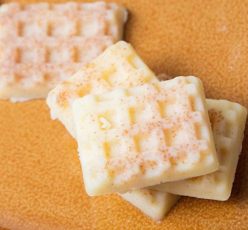 Place the glass cup in the fridge for 15 minutes. Whip the butter using a hand mixer until creamy (about 2-3 minutes).