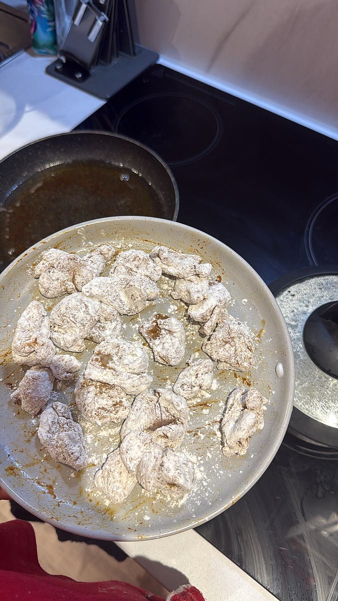 Mix the flour and cornflour together, then coat each piece thoroughly. Shake off any excess.