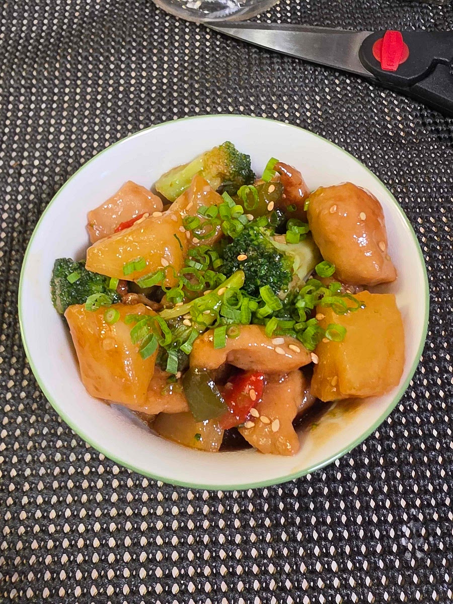 11. Garnish with green onions and sesame seeds.