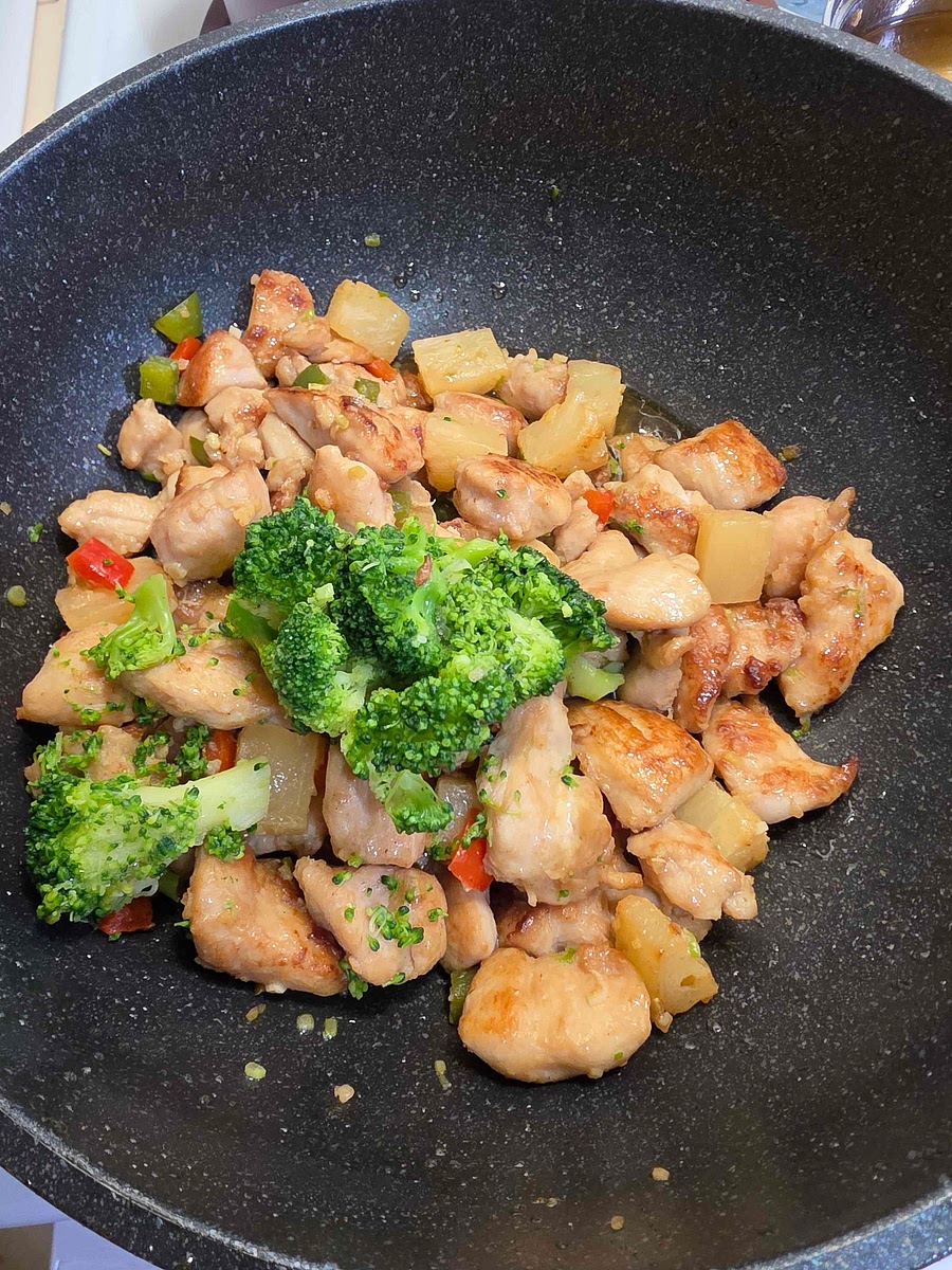 Stir everything together. Add broccoli.