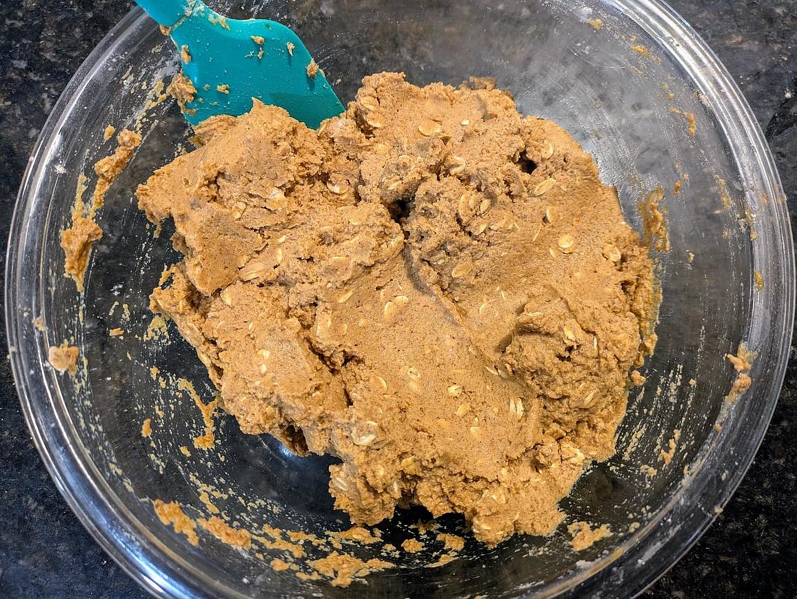 Add all ingredients to a large bowl. Mix with a silicone spatula until fully combined.
