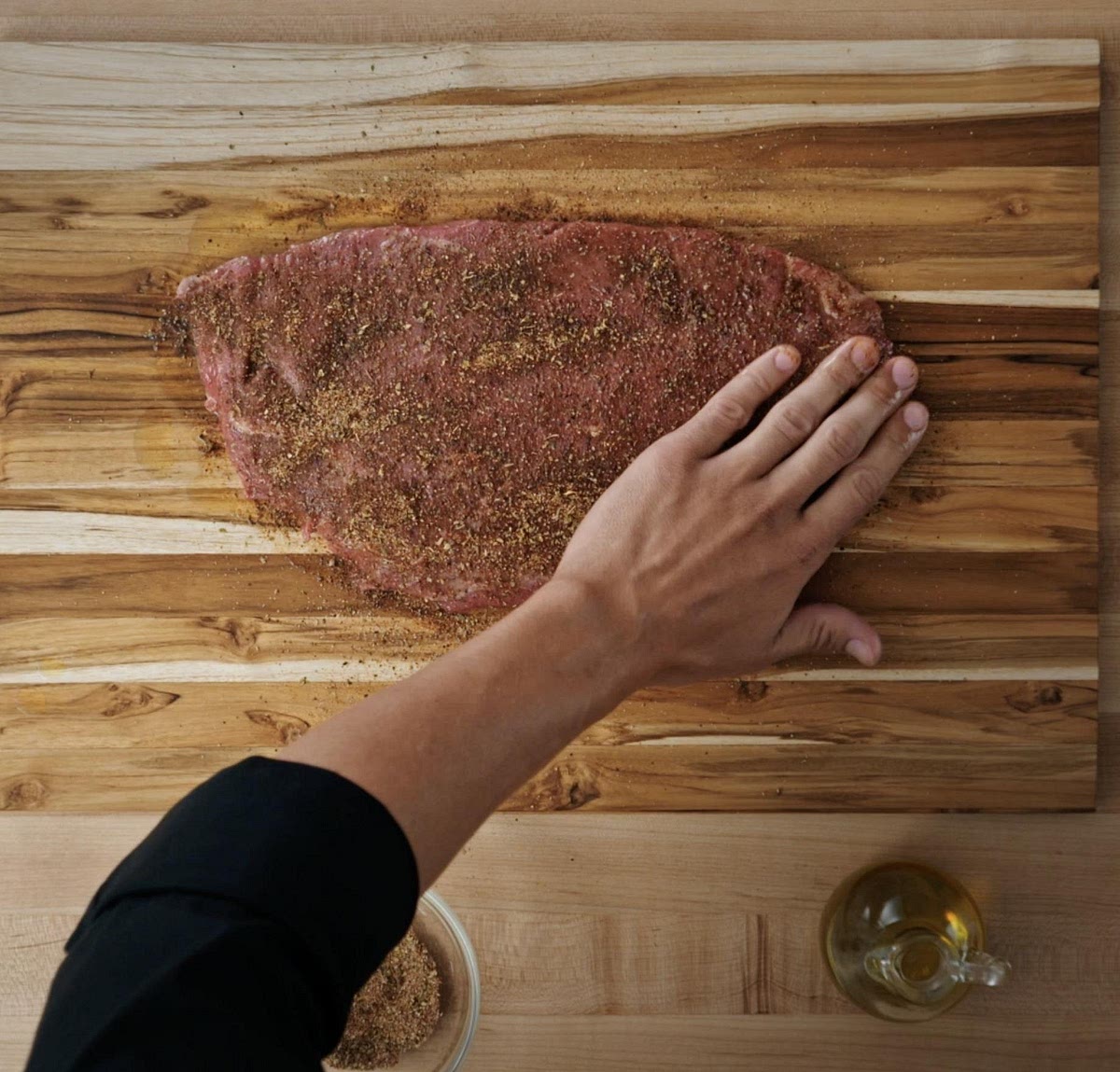 Season the steak While the potatoes are roasting, pat the steak dry. Combine garlic powder, Italian seasoning, paprika, chilli flakes, salt and pepper. Rub the spice mixture evenly over both sides of the steak. Keep refrigerated until shortly before cooking.