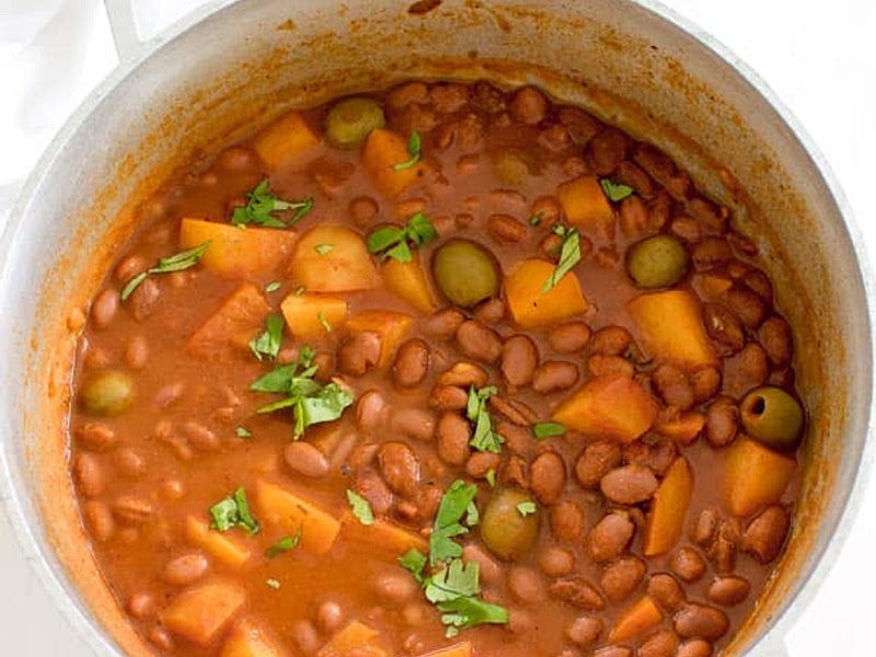 puerto rican food rice and beans