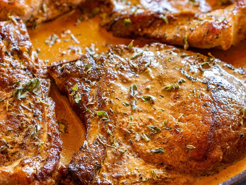Cast Iron Skillet Pork Chops Recipe | Samsung Food App