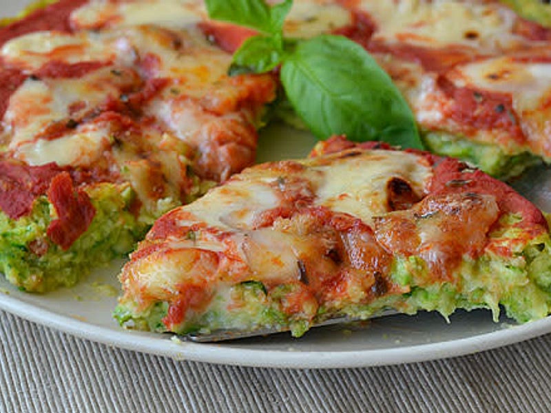 Pizza légère brocoli et courgettes