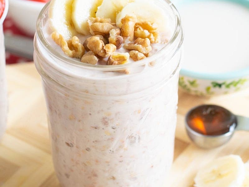 Strawberry Banana Overnight Oats Recipe | Samsung Food App