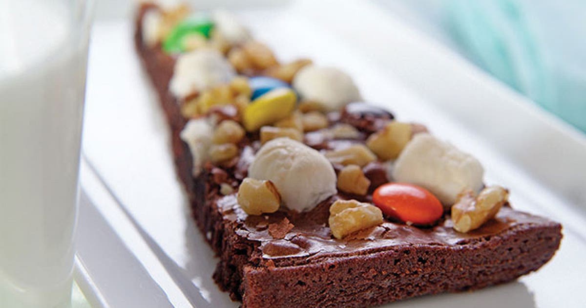 Loaded Dessert Pizza Recipe | Samsung Food App